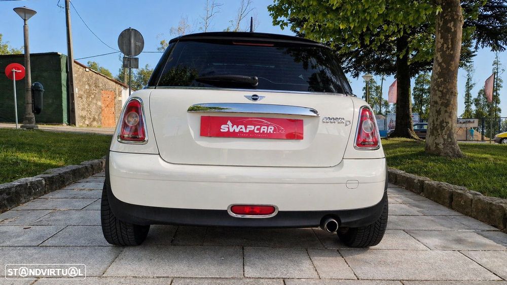 MINI 3 Portas Cooper D - 5