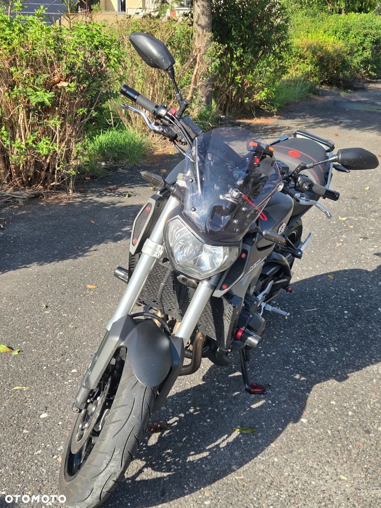Yamaha MT - 2