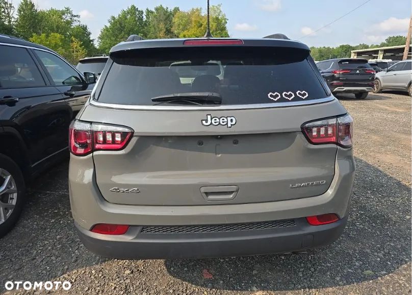 Jeep Compass - 6