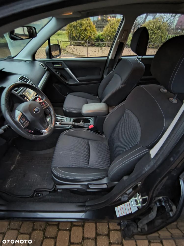 Subaru Forester 2.0D Exclusive Lineartronic EU6 - 18