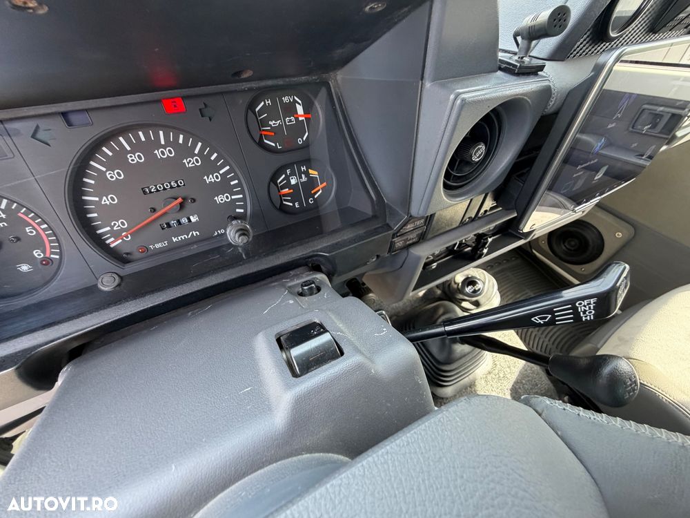 Toyota Land Cruiser - 24