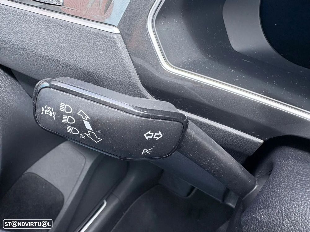 VW Tiguan 2.0 TDI R-Line - 40