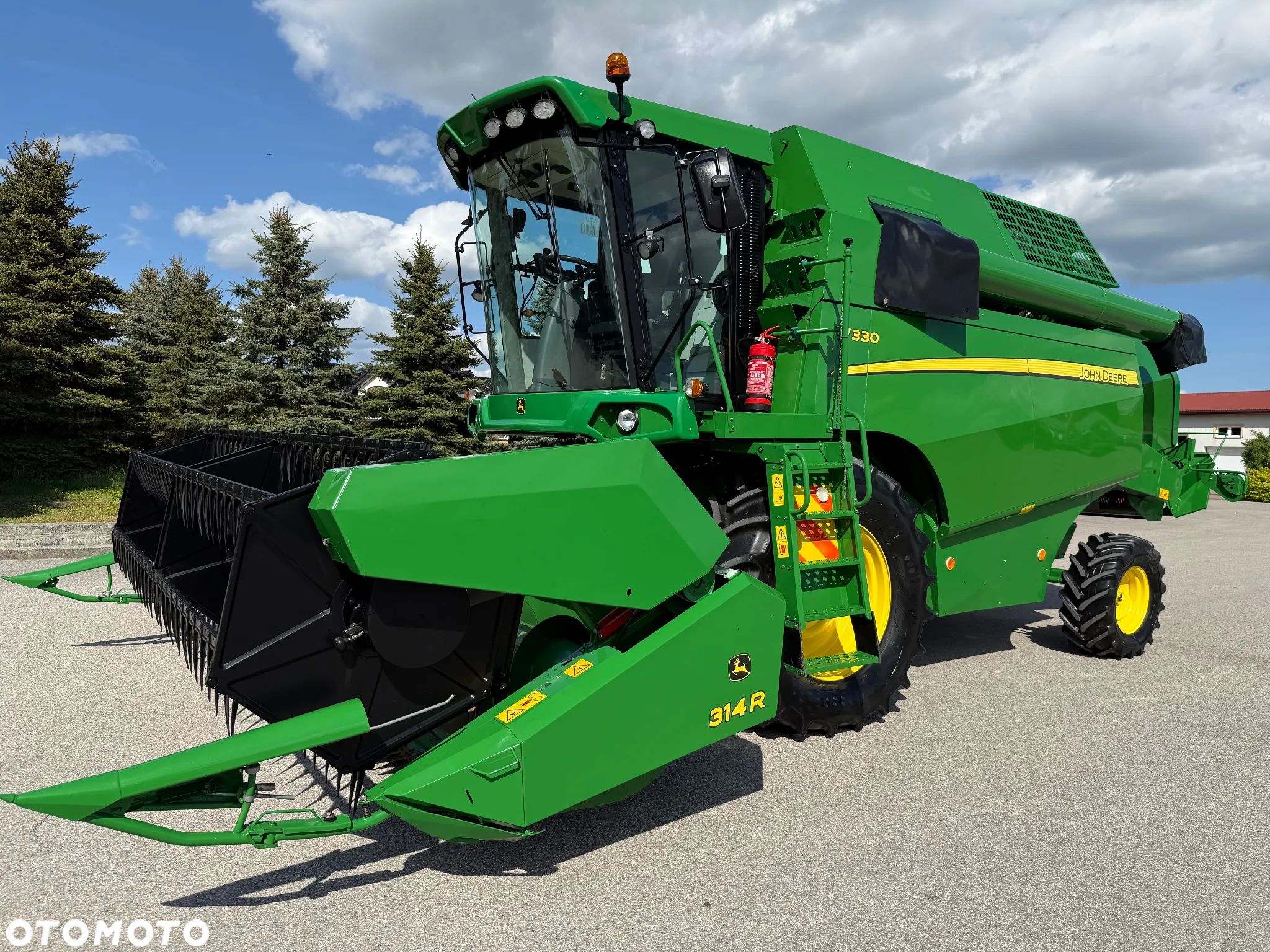 John Deere W 330 - 1