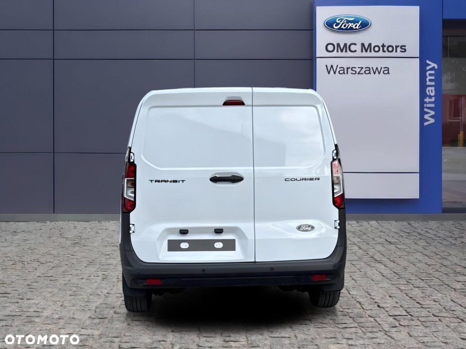 Ford Transit Courier - 4