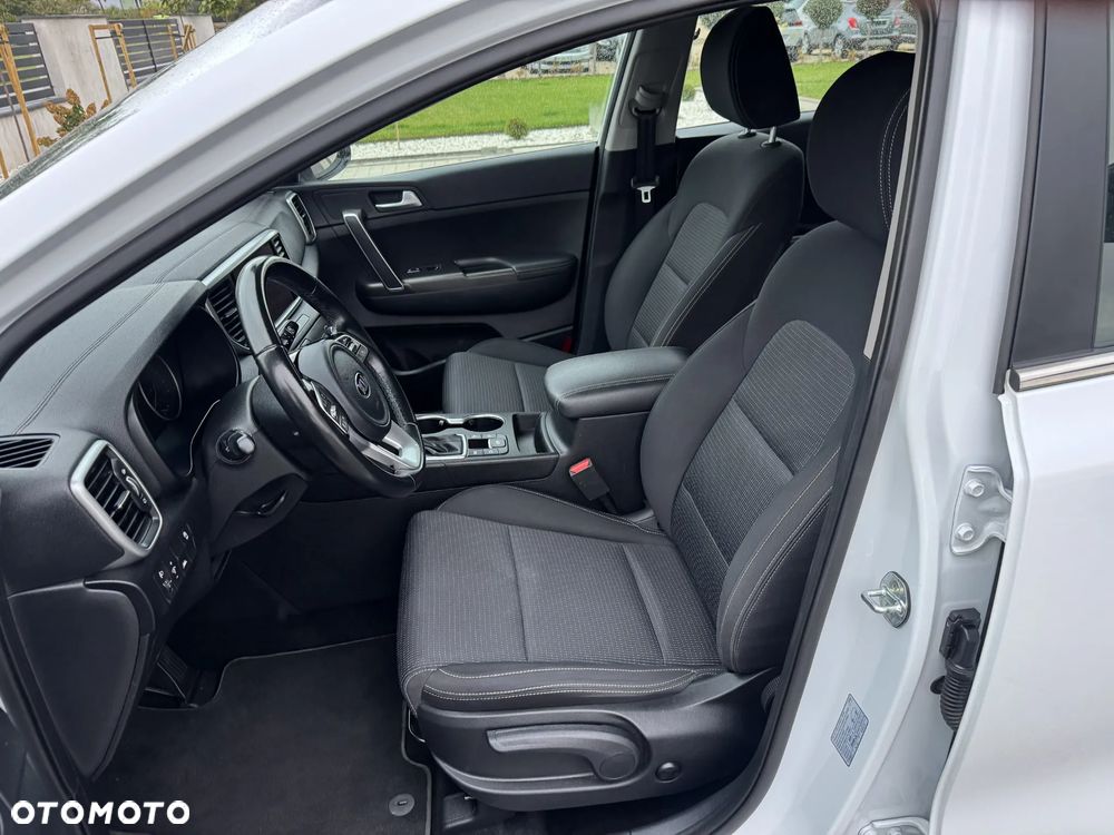 Kia Sportage 1.6 CRDI 2WD Eco-Dynamics+ (48V M-H) DCT Spirit - 19