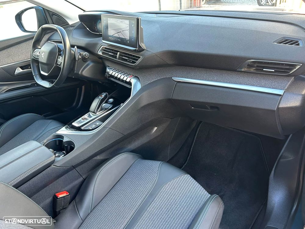 Peugeot 3008 - 22