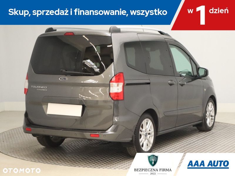 Ford Tourneo Courier - 7