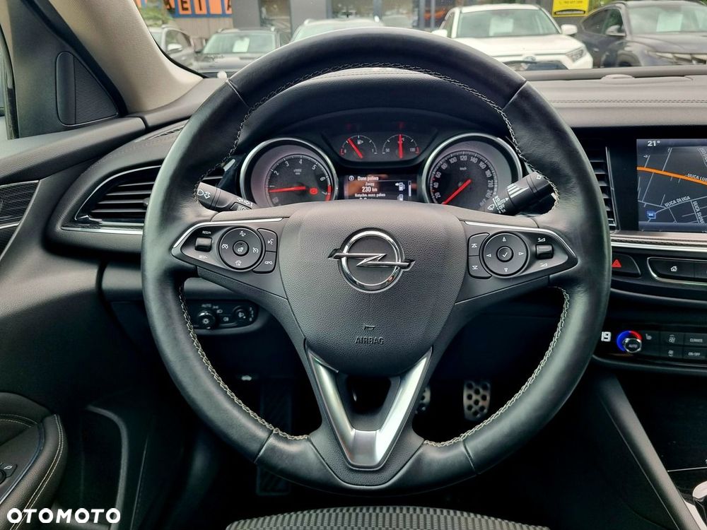 Opel Insignia 1.5 T Innovation S&S - 15