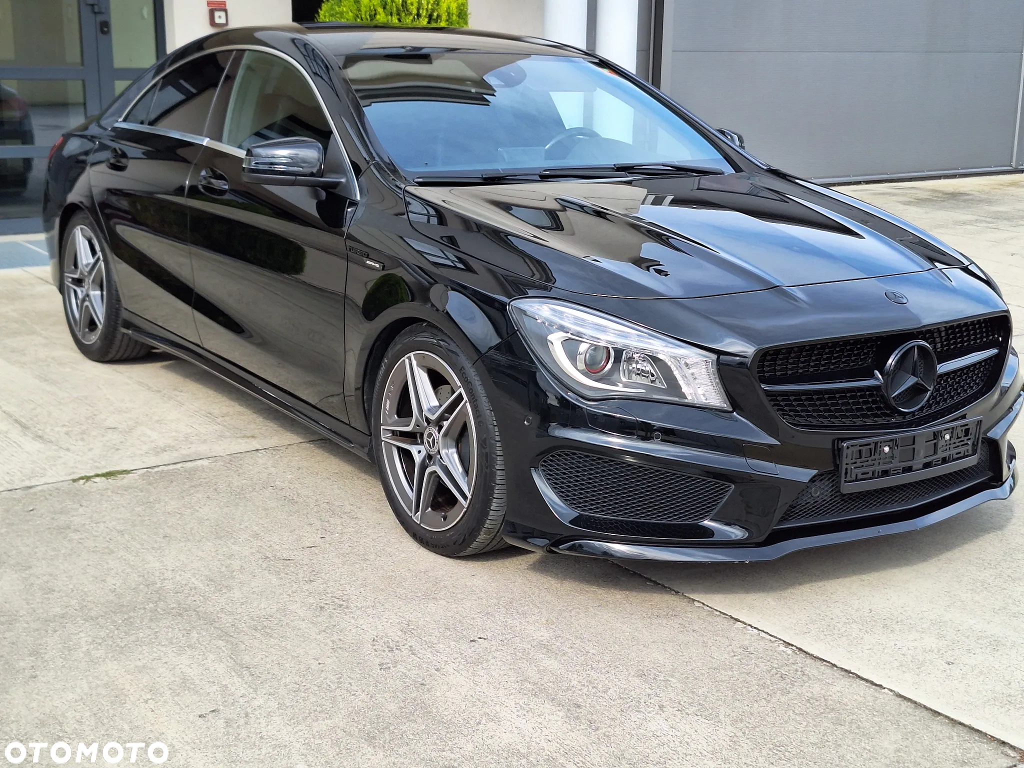 Mercedes-Benz CLA 180 BlueEffICIENCY Edition - 2