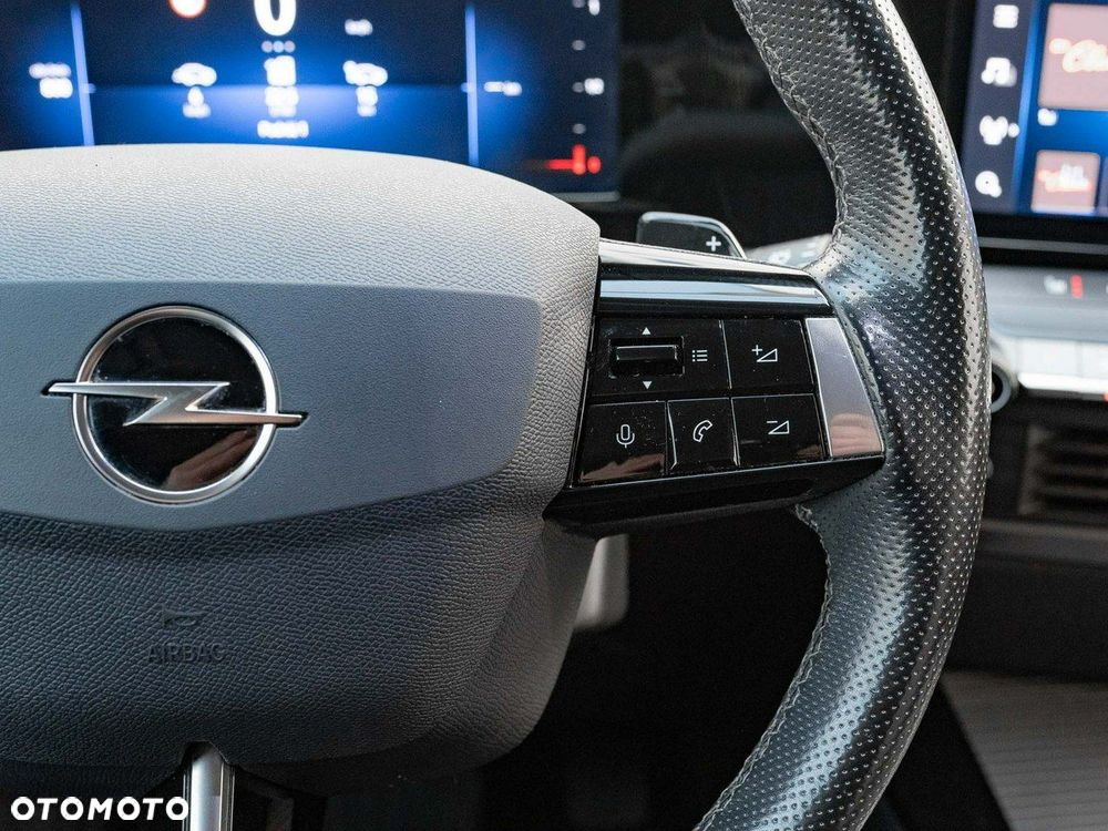 Opel Astra 1.2 T Elegance S&S - 18