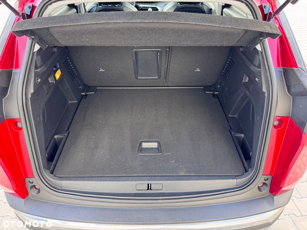 Peugeot 3008 PureTech 130 Stop & Start GPF Allure Business-Paket - 21