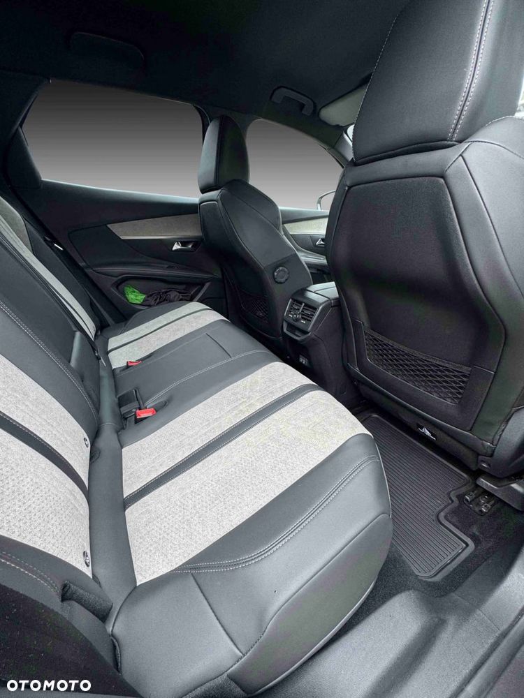 Peugeot 3008 1.6 PureTech HYbrid4 GT Line S&S EAT8 - 20