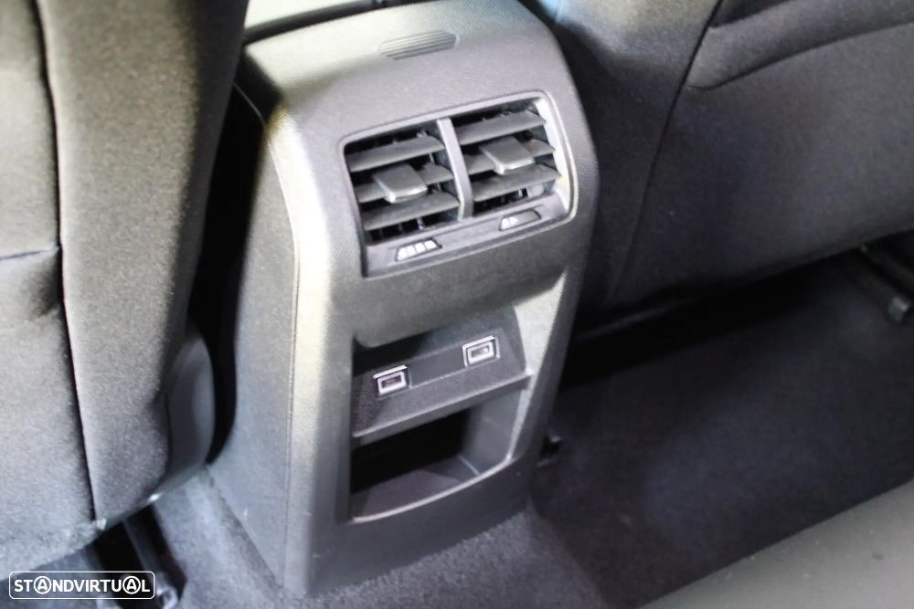 Peugeot 308 SW - 31