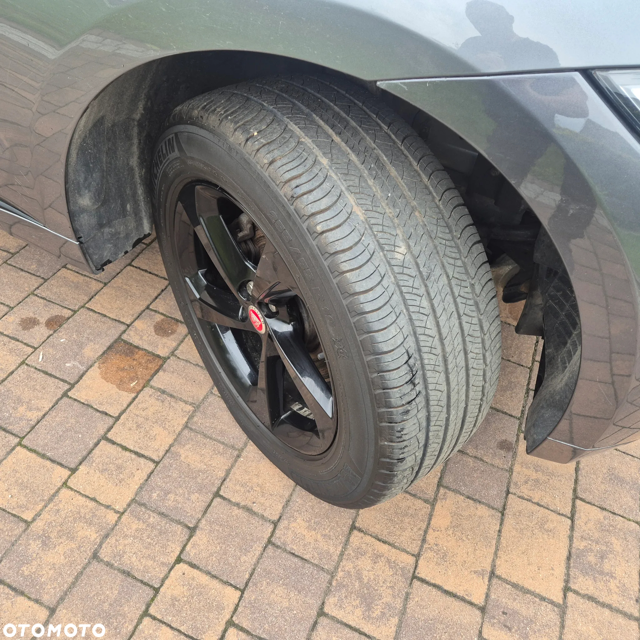 Jaguar F-Pace 2.0 i4D RWD R-Sport - 34