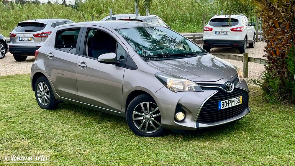 Toyota Yaris 1.0 VVT-i Comfort+P.Style - 3