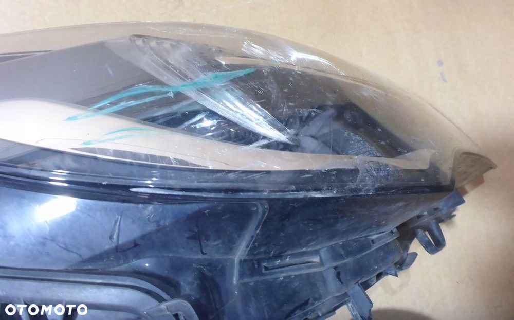 Opel Astra K Reflektor Prawy 39047199 - 9