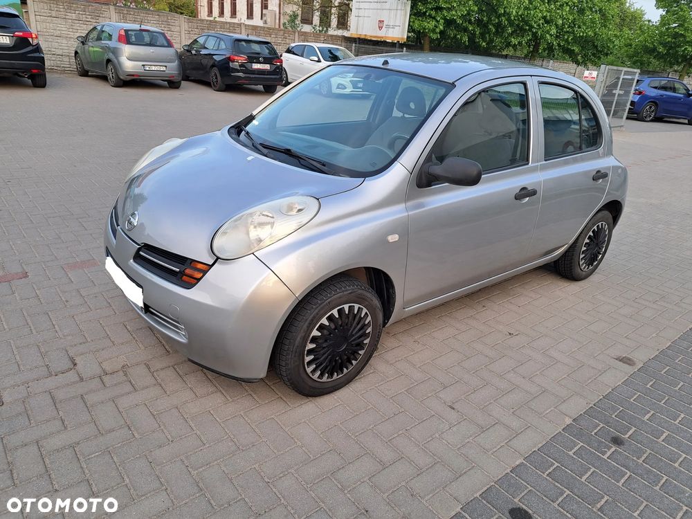 Nissan Micra - 2