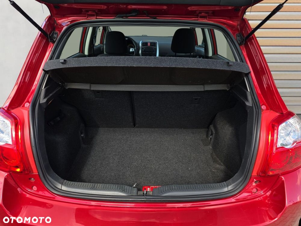 Toyota Auris 1.33 VVT-i Classic - 13