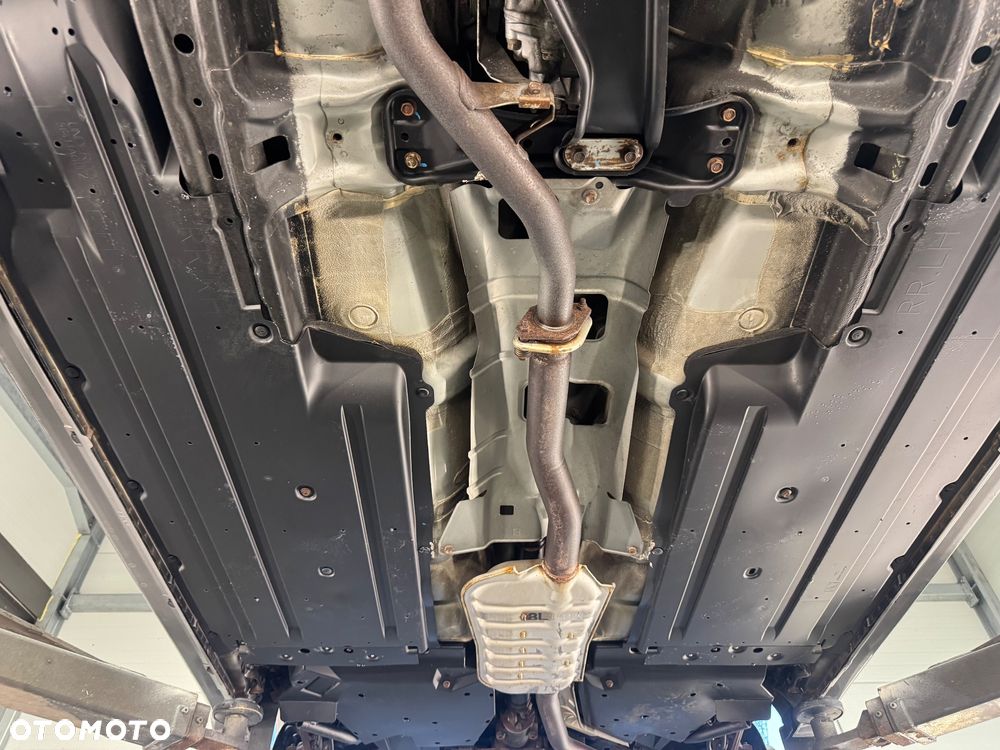 Subaru Outback Legacy 2.5RC NAV - 32