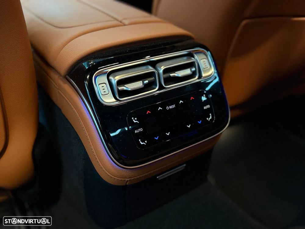 Mercedes-Benz S 580 e Longo - 17