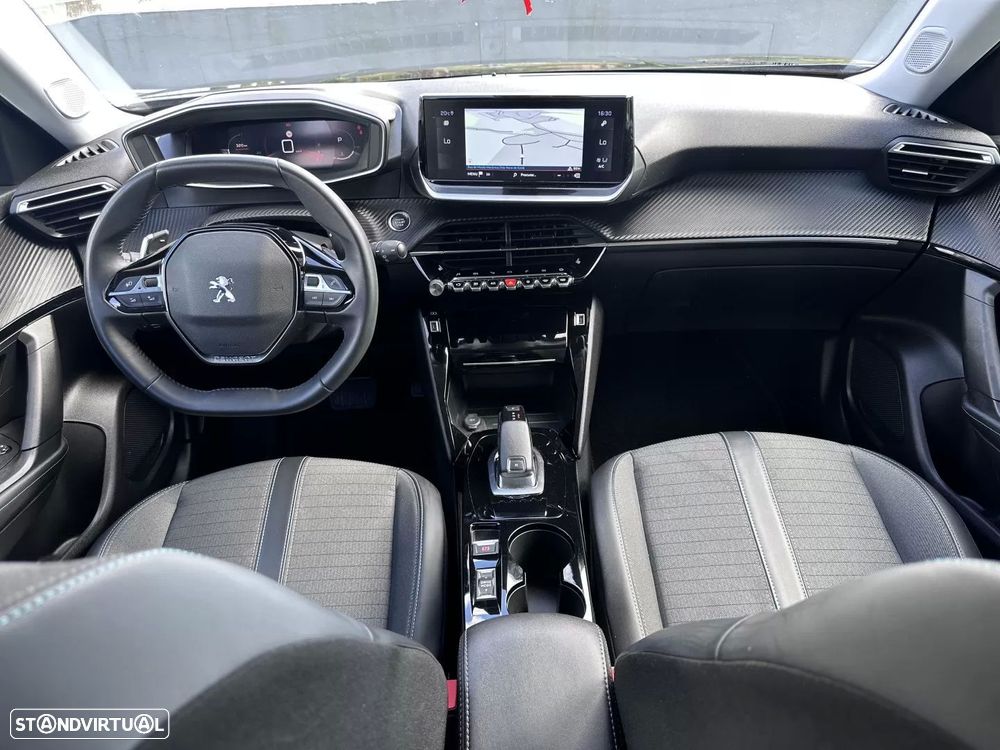 Peugeot 2008 PureTech 130 EAT8 Allure Pack - 25