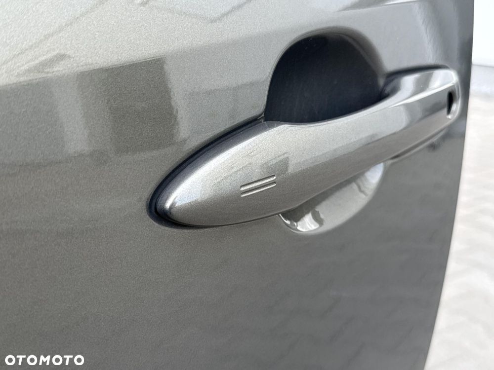 Toyota Corolla 1.8 Hybrid Executive - 19