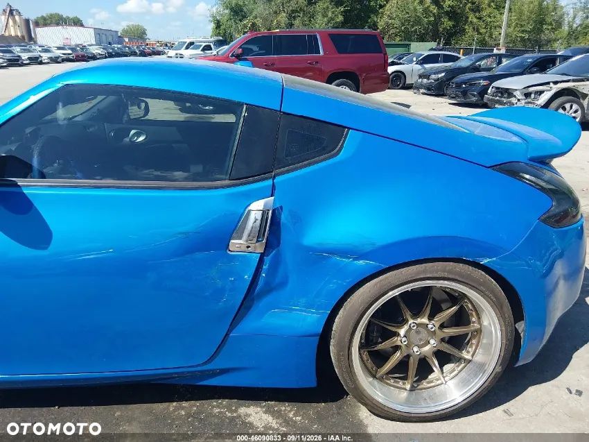Nissan 370 Z 3.7 V6 Pack1 - 7
