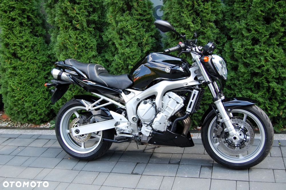 Yamaha FZ6 - 2