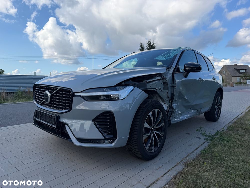 Volvo XC 60 B4 B Plus Dark - 1