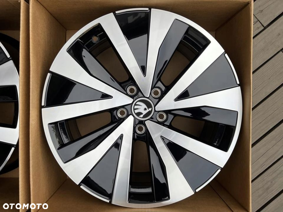 Felgi aluminiowe 18cali Skoda Octavia Superb Karoq - 4