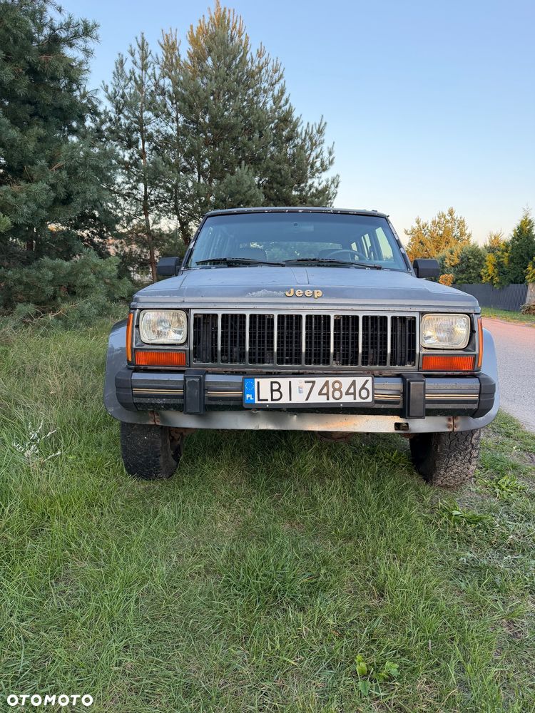 Jeep Cherokee 4.0 Limited - 5