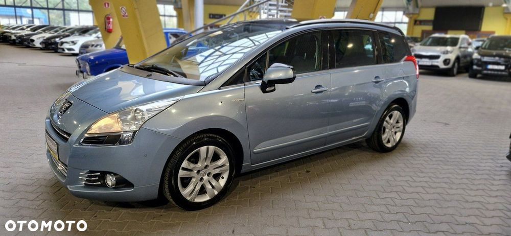 Peugeot 5008 - 3