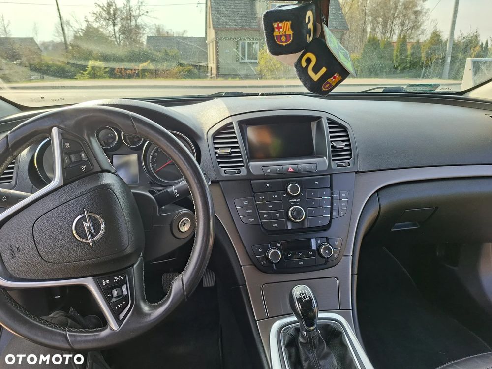 Opel Insignia 2.0 CDTI - 15
