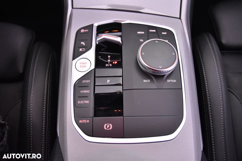 BMW Seria 3 320e AT PHEV - 17