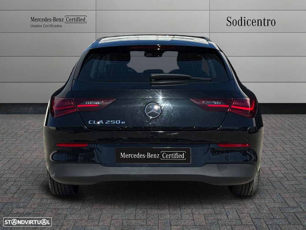 Mercedes-Benz CLA 250 - 8