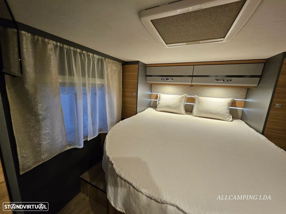 Dethleffs Trend Cama central+Basculante - 36