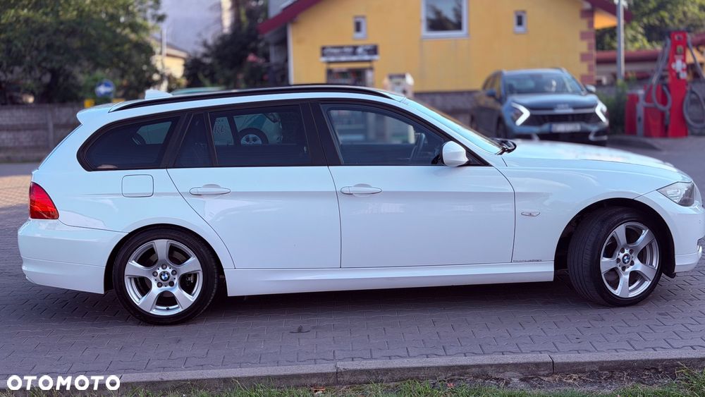 BMW Seria 3 320d - 10