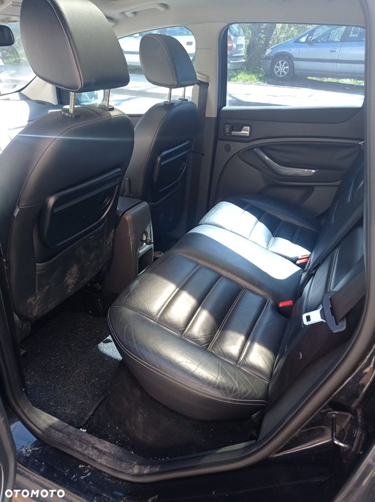 Ford Kuga 2.0 TDCi 4x4 Titanium - 3