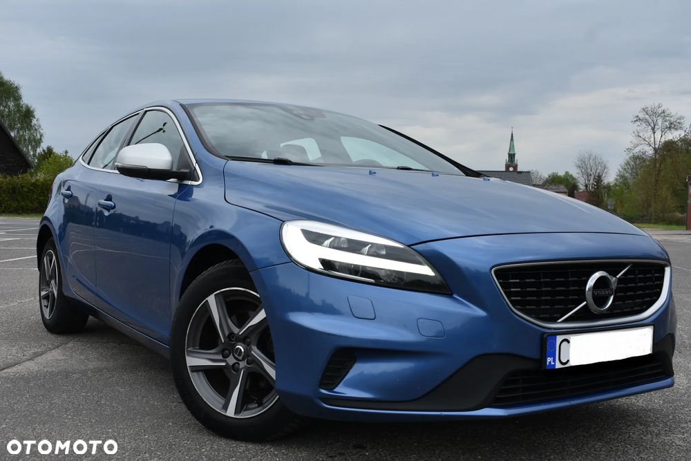 Volvo V40 D2 RDesign - 1