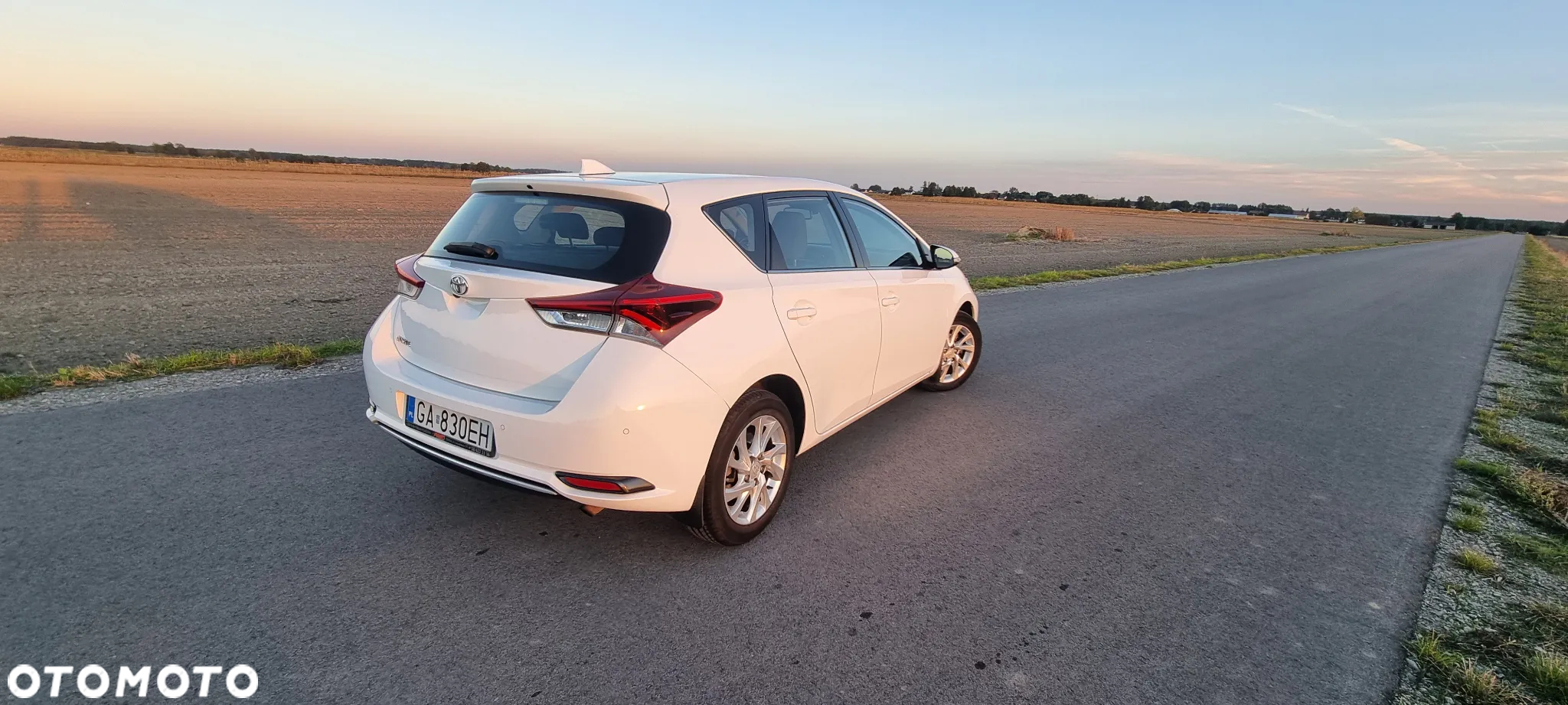 Toyota Auris 1.6 Comfort - 5