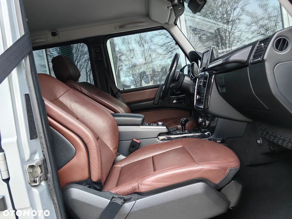 Mercedes-Benz Klasa G 350 BlueTec L - 11