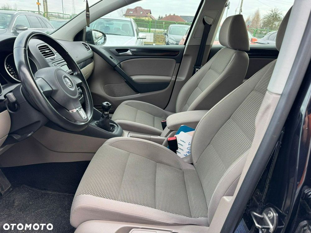 Volkswagen Golf 1.6 Comfortline - 18