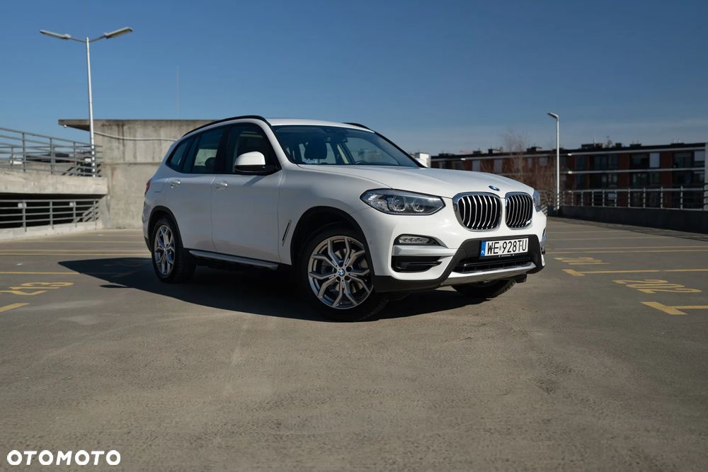 BMW X3 xDrive20i Advantage sport - 3