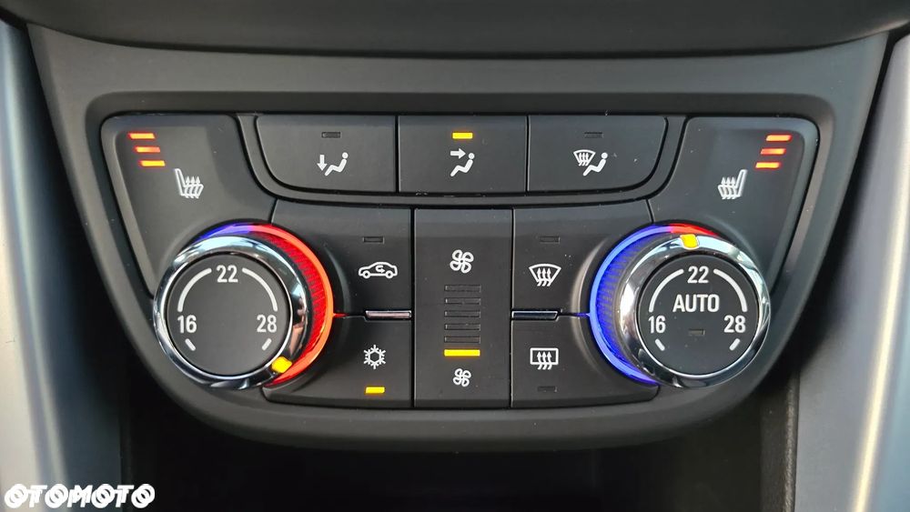 Opel Zafira - 19