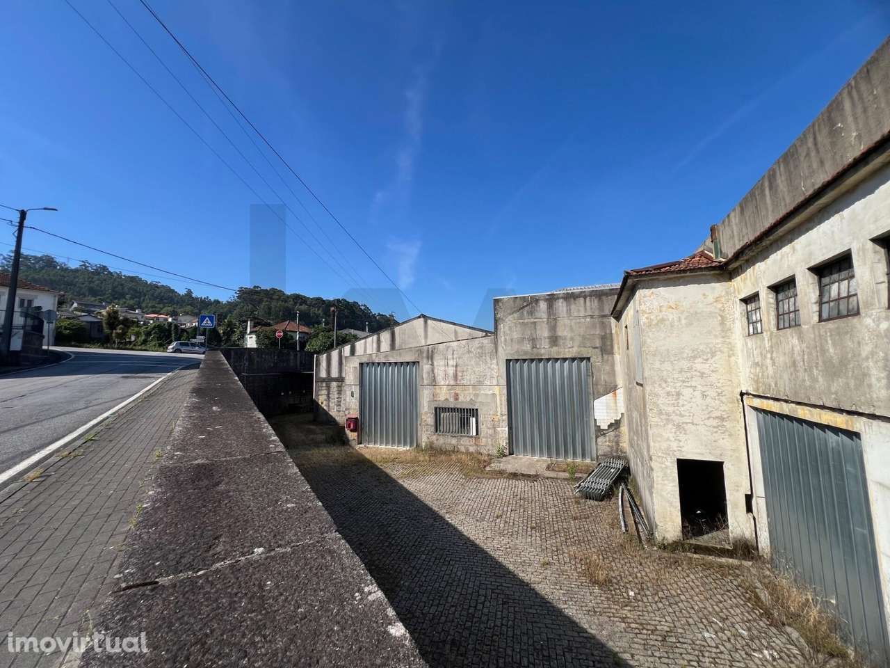 Armazém Industrial em Rebordões, Santo Tirso - Grande imagem: 4/12