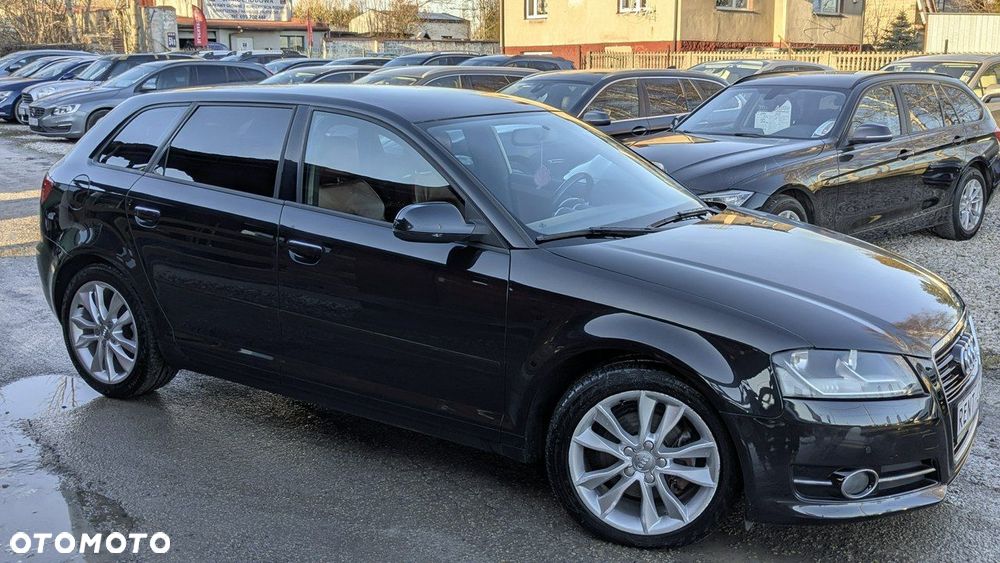 Audi A3 Sportback - 4