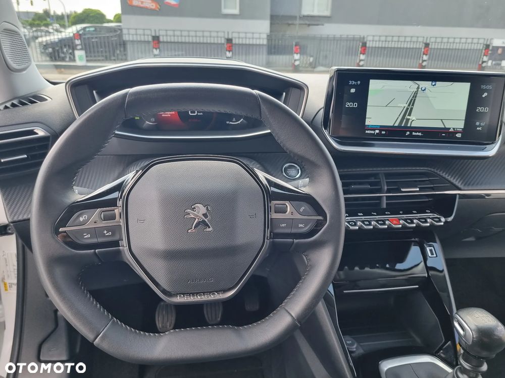 Peugeot 2008 1.5 BlueHDi Allure Pack S&S - 18
