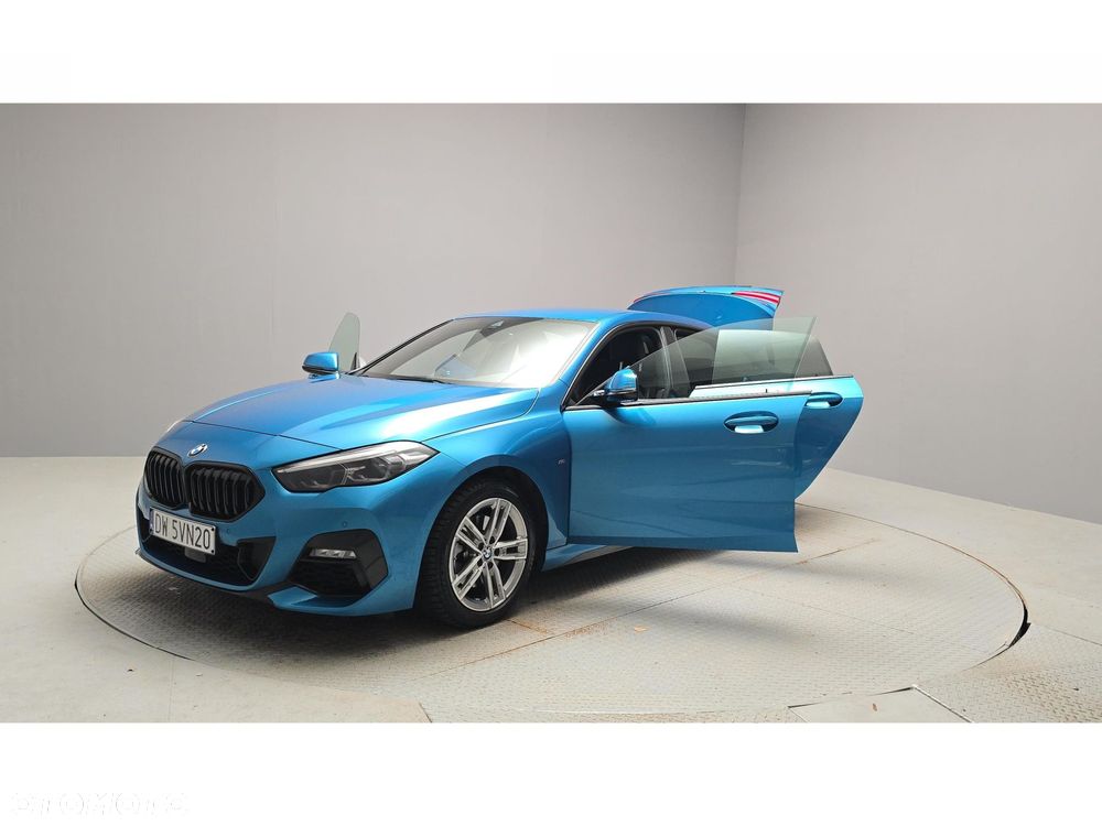 BMW Seria 2 218i M Sport - 9