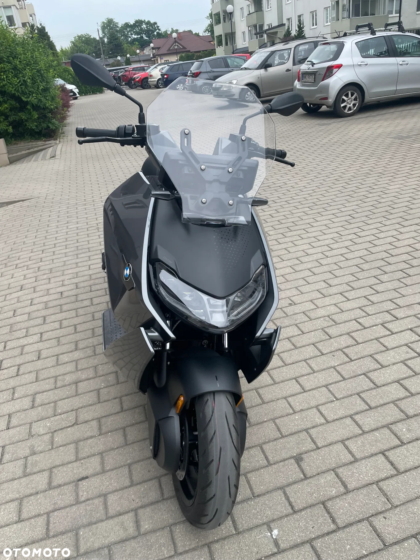 BMW CE 04 - 2