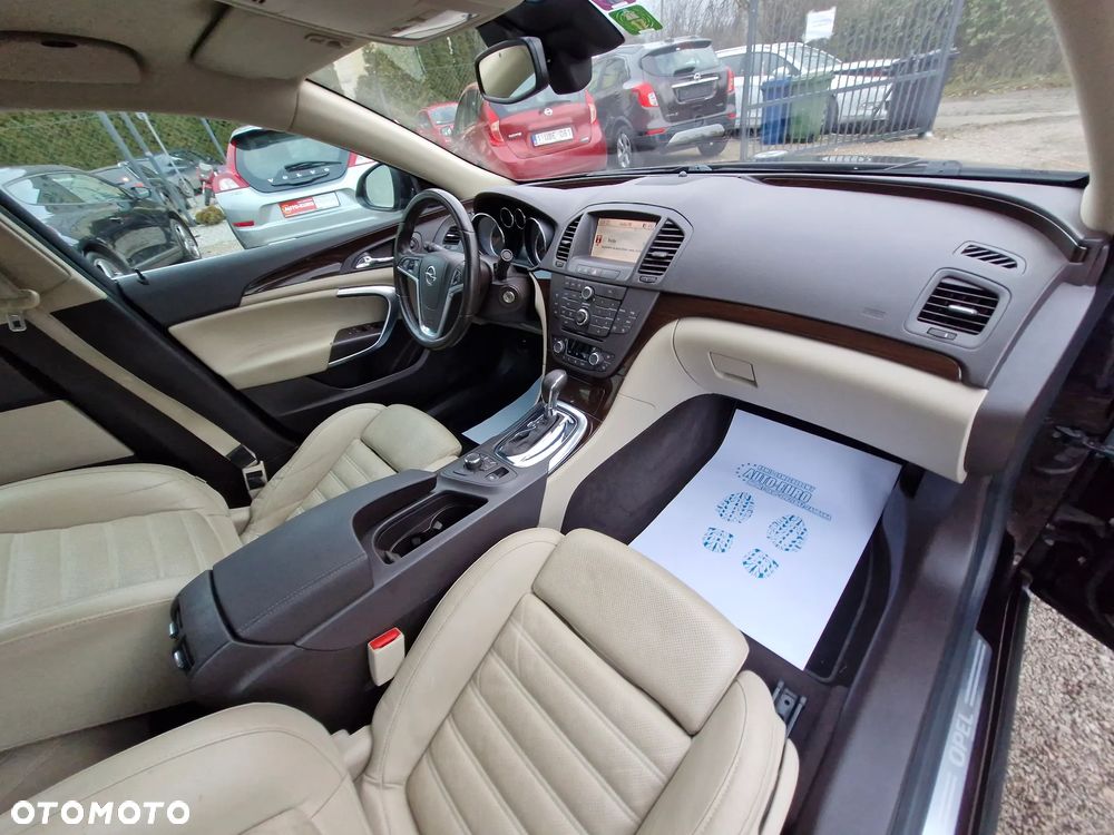 Opel Insignia 2.0 Turbo 4x4 Cosmo - 22